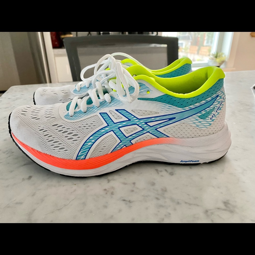 ASICS Gel Excite 6 Women’s Running Shoe size 7.5